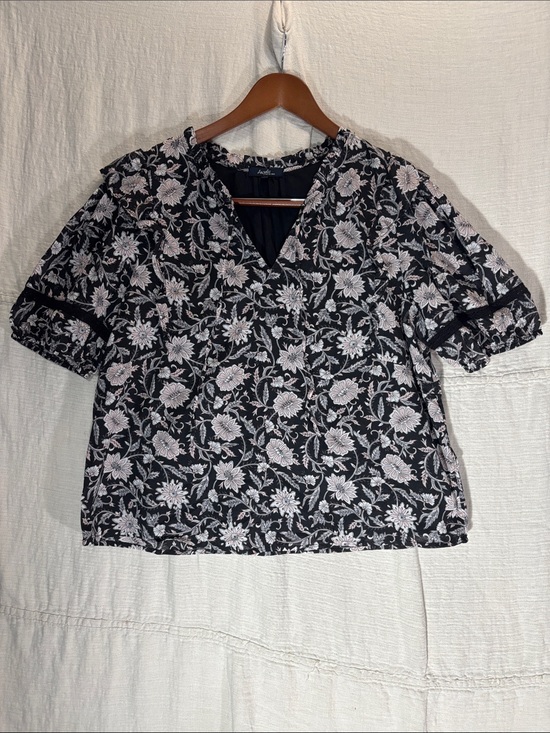 Angels Tops - Angels Black Floral Split-Neck Puff Sleeve Ruffle Top L EUC 100% Cotton Lined